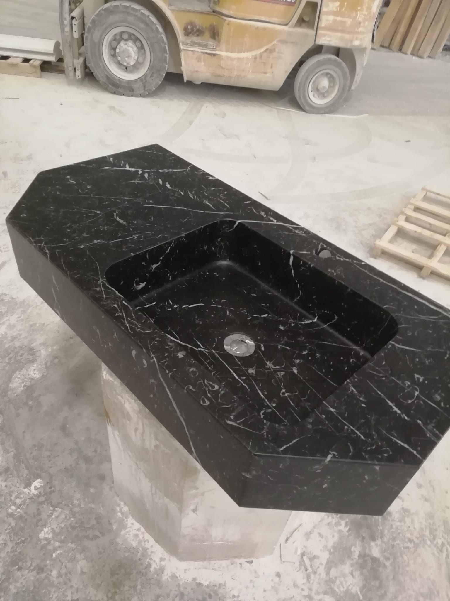Lavabos Piedra Natural -  Trabajos Realizados